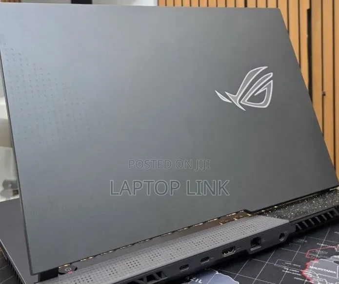 New Laptop Asus ROG Strix G15 16GB AMD Ryzen 9 SSD 512GB