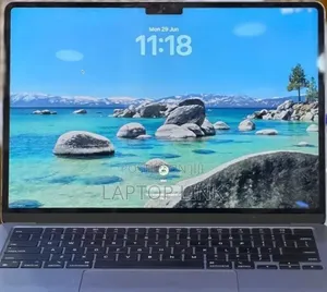 New Laptop Apple MacBook Air 2022 M2 8GB Apple M2 SSD 256GB
