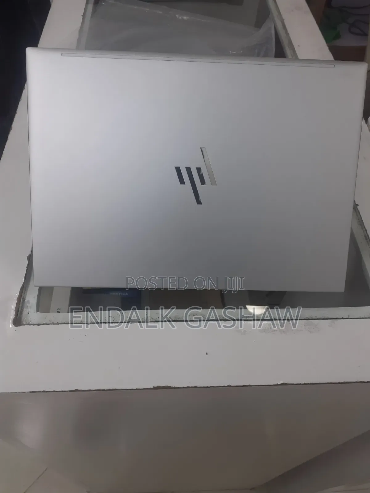 New Laptop HP EliteBook 840 G10 16GB Intel Core i5 SSD 512GB