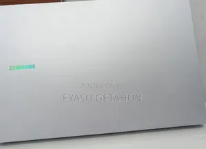 New Laptop Samsung Galaxy Book4 8GB Intel Core 5 SSD 512GB
