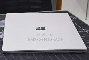 New Laptop Microsoft Surface Laptop 3 16GB Intel Core i5 SSD 512GB