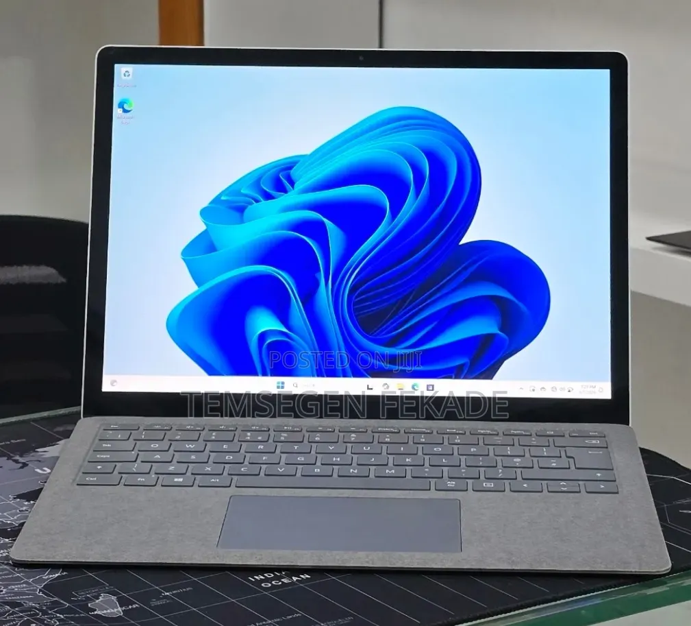 New Laptop Microsoft Surface Laptop 3 16GB Intel Core i5 SSD 512GB