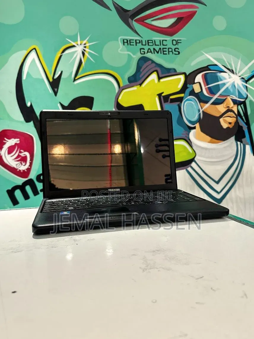 Laptop Toshiba 4GB Intel Core i5 HDD 500GB