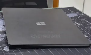 New Laptop Microsoft Surface Laptop 4 16GB Intel Core i7 SSD 512GB