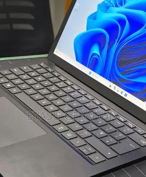 New Laptop Microsoft Surface Laptop 4 16GB Intel Core i7 SSD 512GB