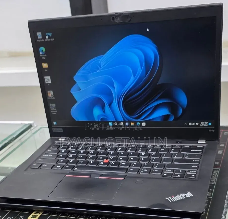 New Laptop Lenovo ThinkPad T14s G4 16GB AMD Ryzen 5 SSD 512GB