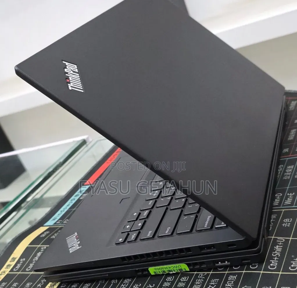 New Laptop Lenovo ThinkPad T14s G4 16GB AMD Ryzen 5 SSD 512GB