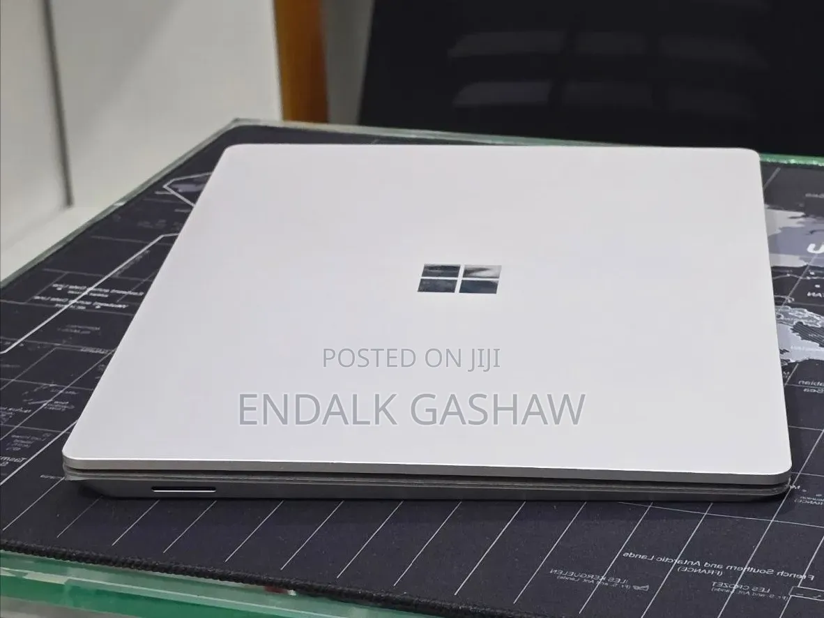 New Laptop Microsoft Surface Laptop 3 16GB Intel Core i5 SSD 512GB