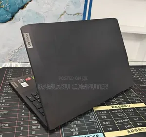 New Laptop Lenovo IdeaPad 130 8GB AMD Ryzen 5 SSD 512GB