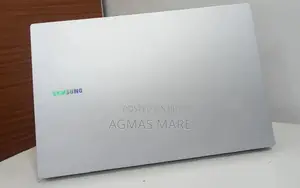 New Laptop Samsung Galaxy Book4 8GB Intel Core 5 SSD 512GB