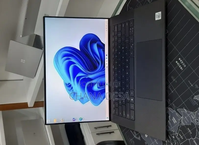New Laptop Dell XPS 15 16GB Intel Core i7 SSD 512GB