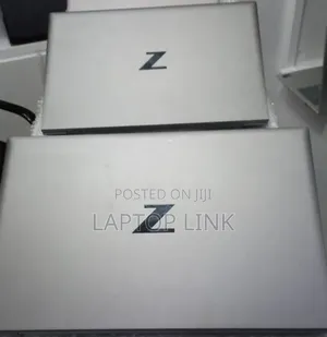 New Laptop HP ZBook Firefly G8 16GB Intel Core i7 SSD 512GB