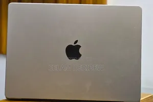 New Laptop Apple MacBook Pro 16GB Apple M1 Pro SSD 512GB