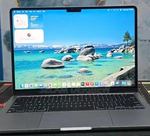 New Laptop Apple MacBook Air 2022 M2 16GB Apple M2 Ultra SSD 512GB