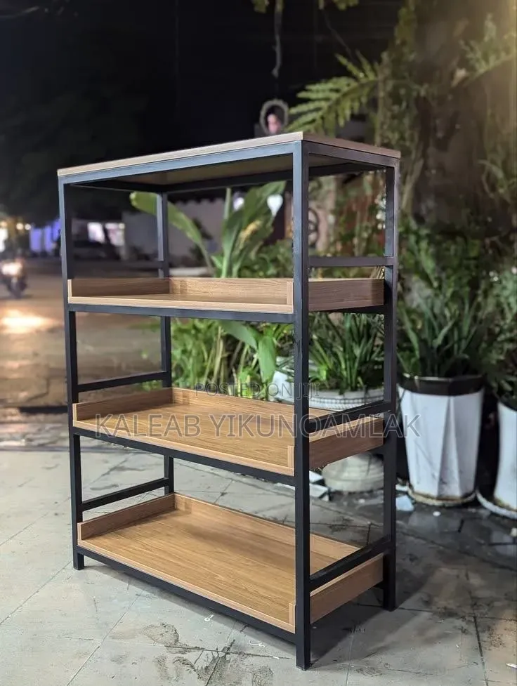Modern Shelvs