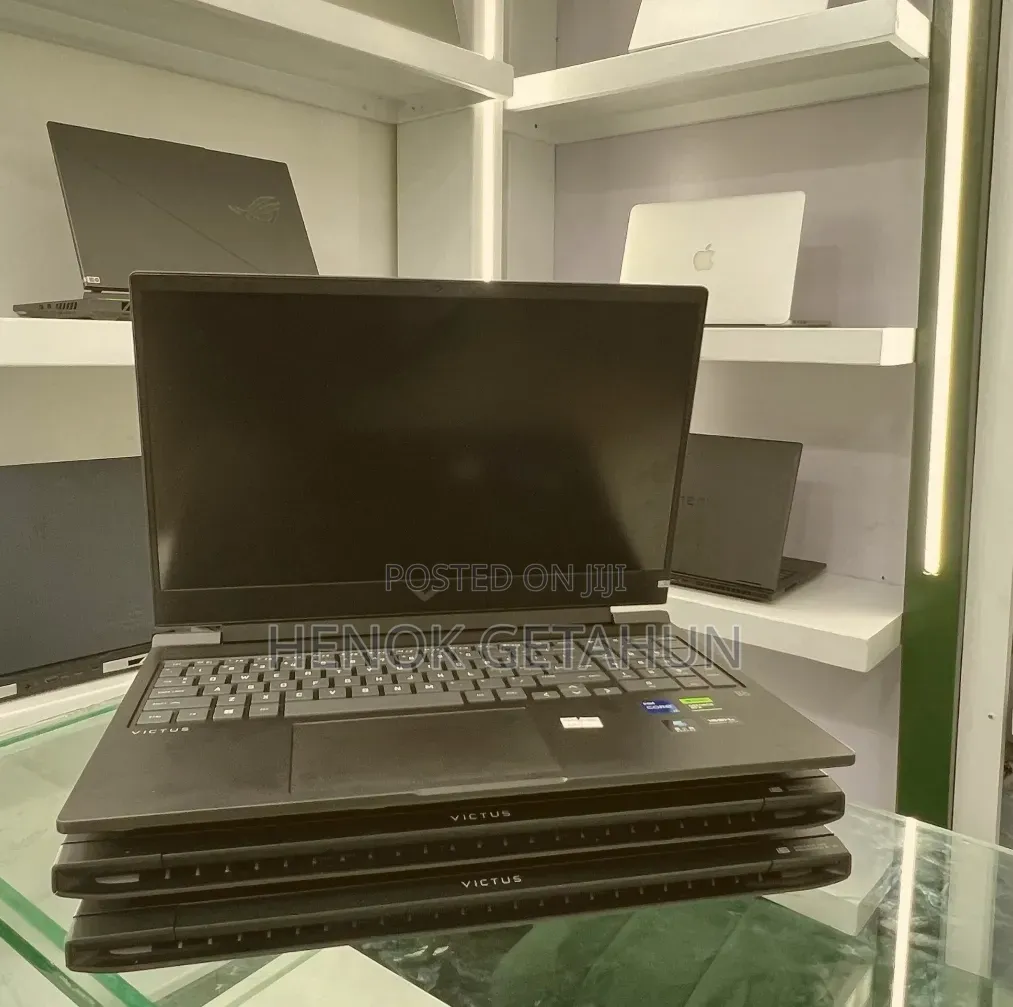 New Laptop HP Victus 16 16GB Intel Core i7 SSD 1T