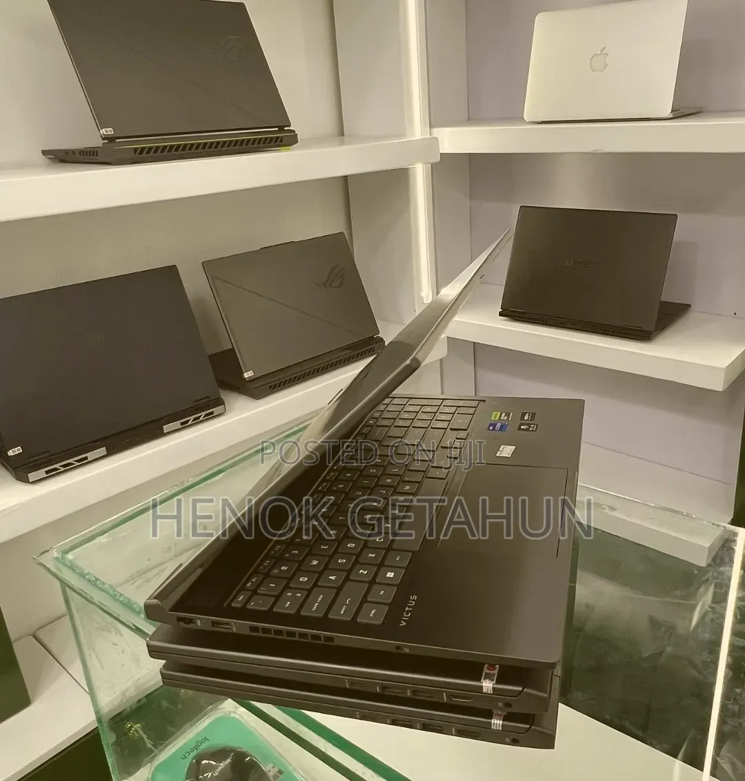 New Laptop HP Victus 16 16GB Intel Core i7 SSD 1T