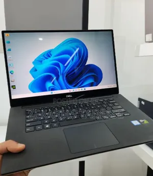 New Laptop Dell XPS 15 16GB Intel Core i7 SSD 512GB