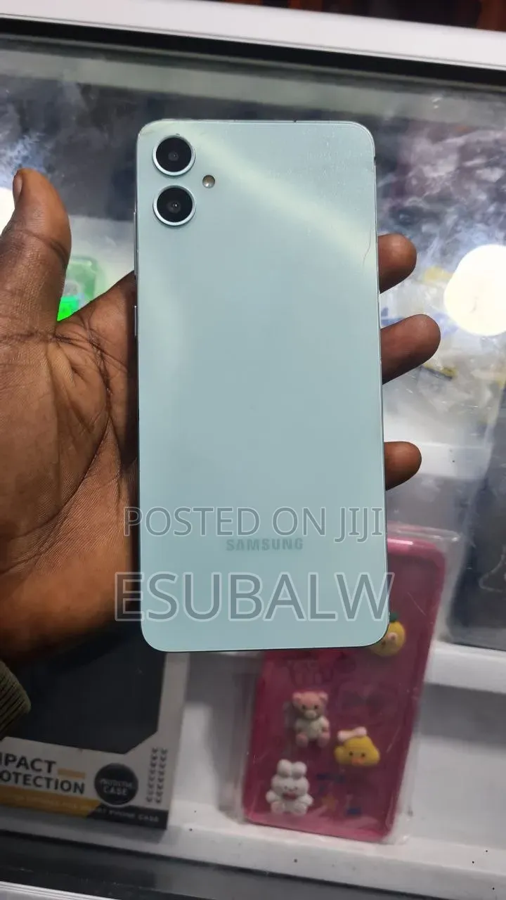 Samsung Galaxy A05 64 GB Black