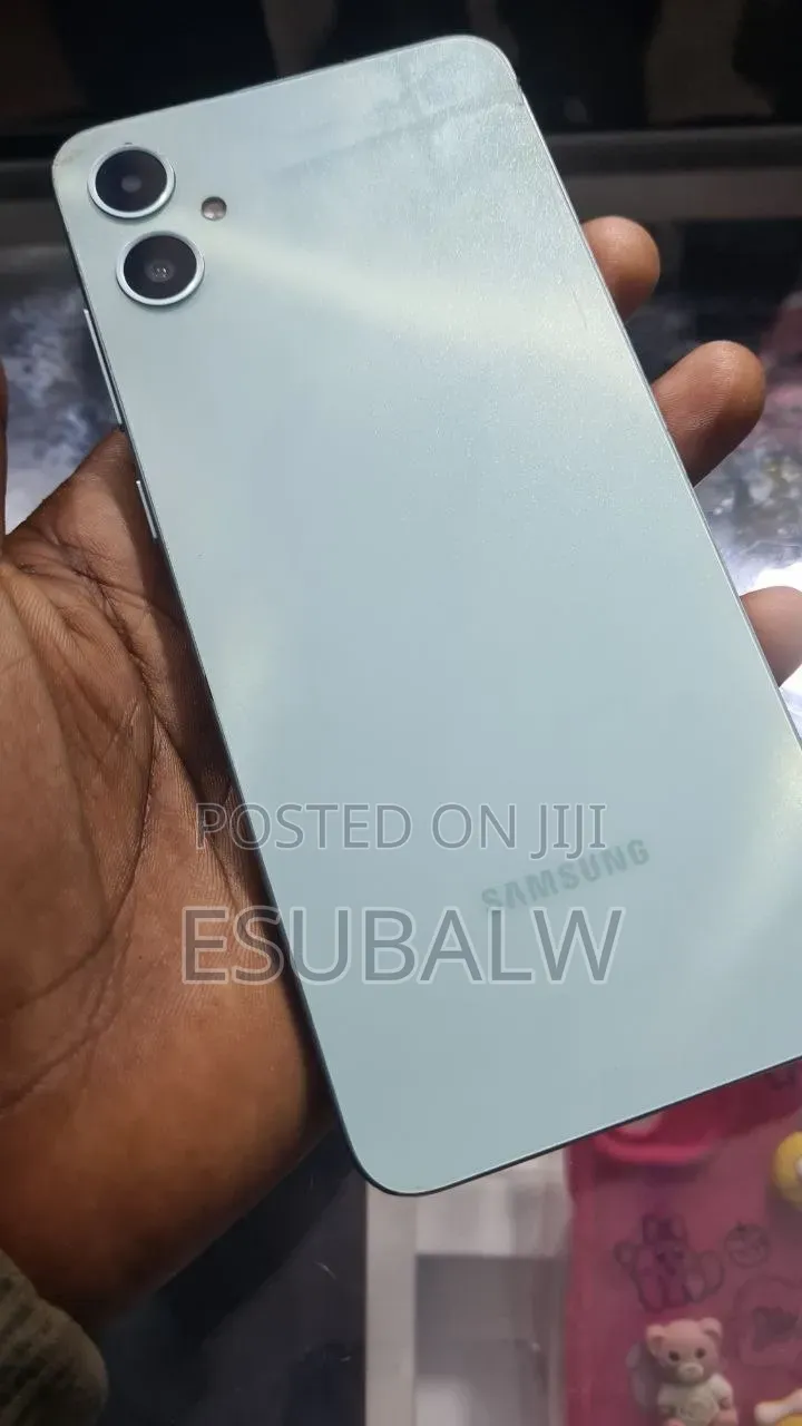 Samsung Galaxy A05 64 GB Black