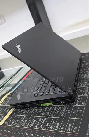 New Laptop Lenovo 16GB AMD Ryzen 5 SSD 512GB