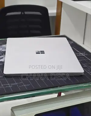 New Laptop Microsoft Surface Laptop 3 16GB Intel Core i5 SSD 512GB