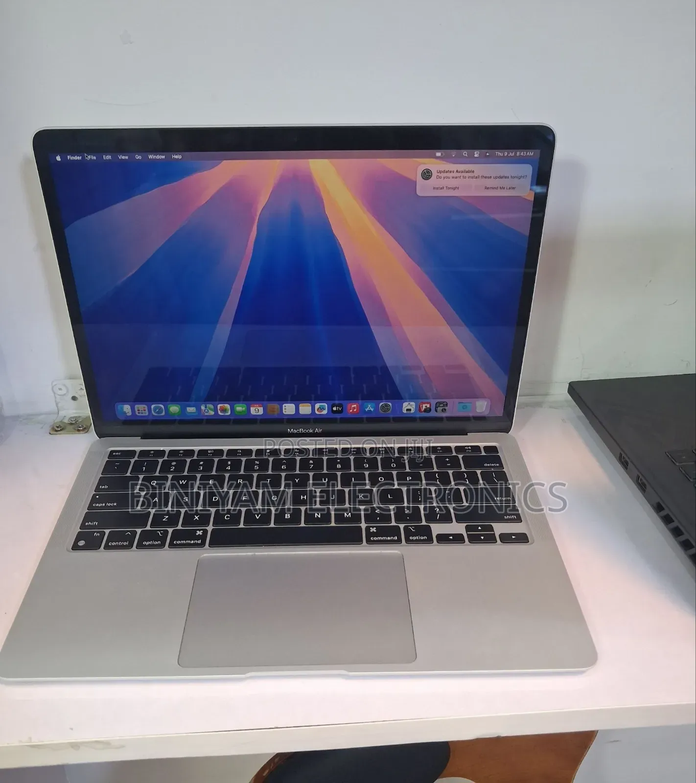 New Laptop Apple MacBook Air 2020 M1 8GB Apple M1 SSD 256GB