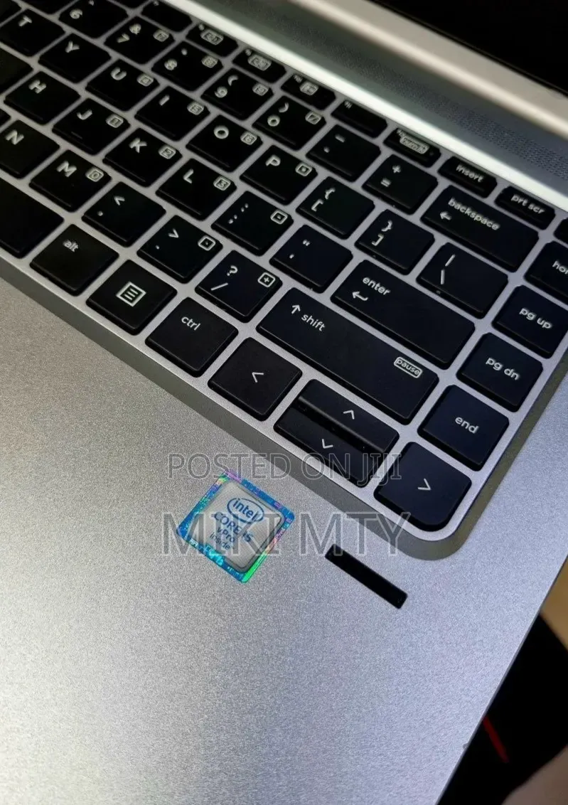 New Laptop HP 240 G3 8GB Intel Core i5 SSD 512GB