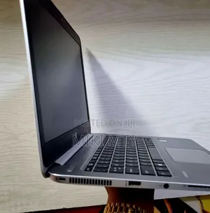 New Laptop HP 240 G3 8GB Intel Core i5 SSD 512GB