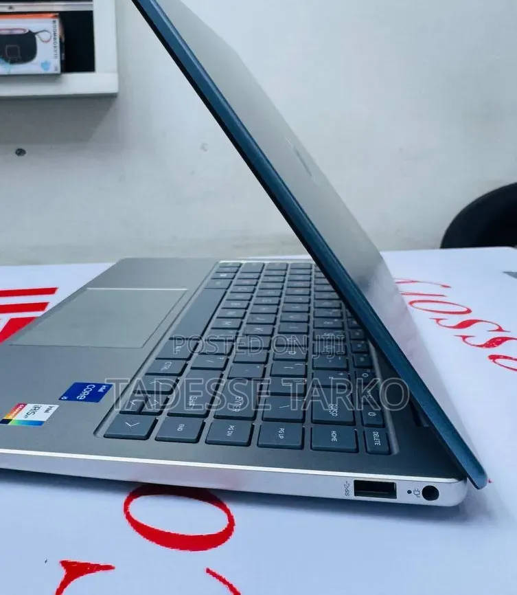 New Laptop HP Stream Notebook 16GB Intel Core i5 SSD 512GB