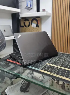 New Laptop Lenovo 12GB Intel Core i7 SSD 512GB