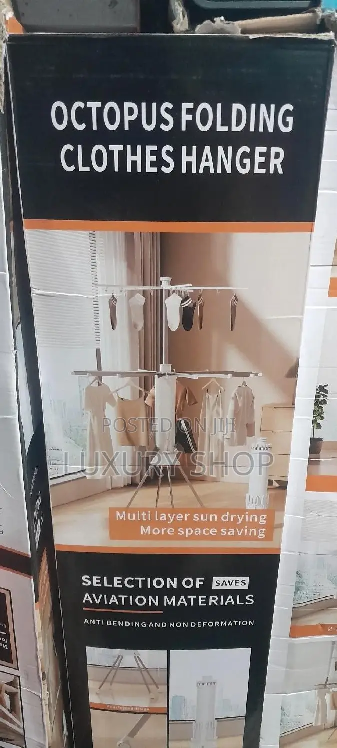 The Octopus Folding Clothes Hanger
