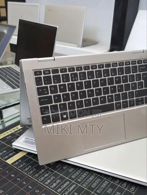 New Laptop HP EliteBook 830 G8 16GB Intel Core i5 SSD 512GB