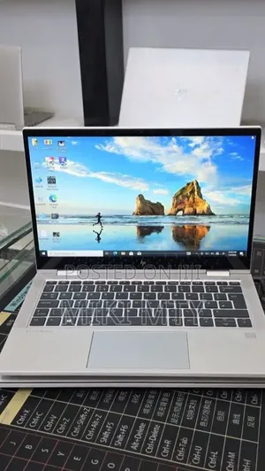 New Laptop HP EliteBook 830 G8 16GB Intel Core i5 SSD 512GB
