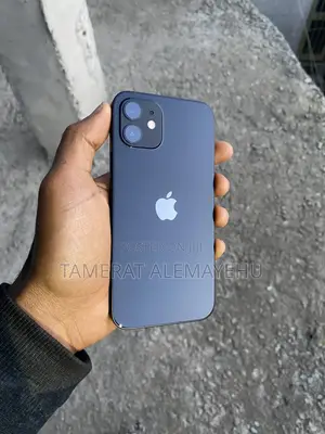 New Apple iPhone 12 128 GB Black