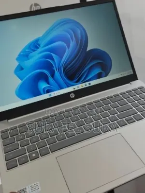New Laptop HP Elitebook 830 G11 16GB Intel Core i7 SSD 512GB