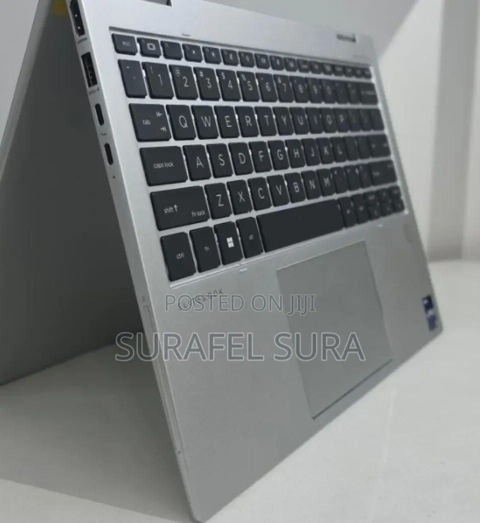 New Laptop HP Elitebook 830 G11 16GB Intel Core i7 SSD 512GB