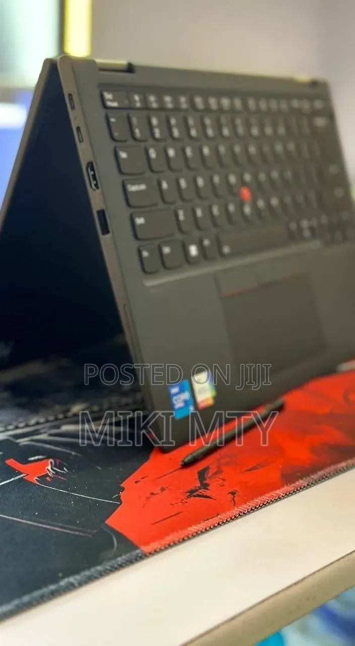 New Laptop Lenovo ThinkPad Yoga 16GB Intel Core i5 SSD 512GB
