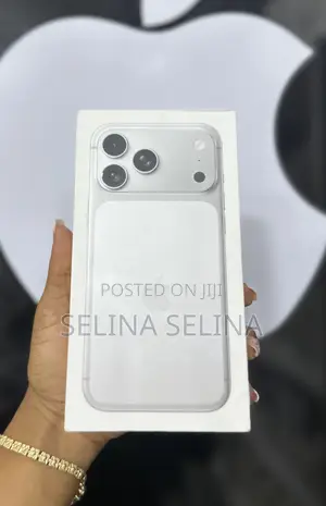 New Apple iPhone 17 Pro Max 256 GB Silver