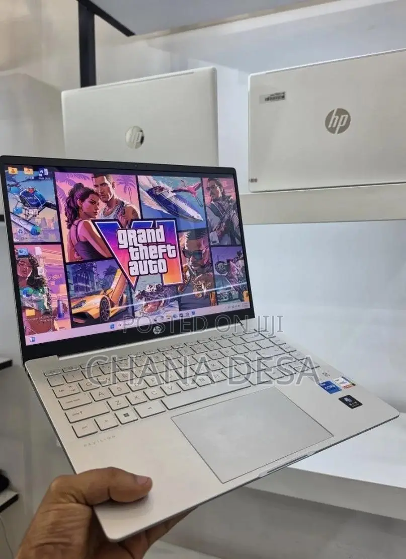 New Laptop HP 16GB Intel Core i5 SSD 512GB