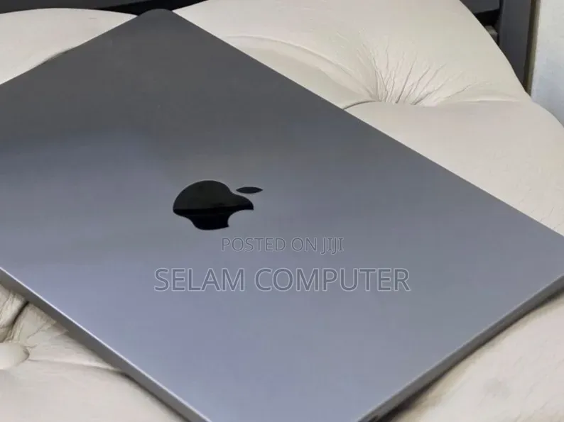 New Laptop Apple MacBook Air 2022 M2 8GB Apple M2 SSD 256GB