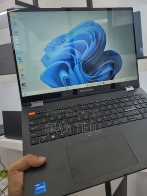 New Laptop Asus Vivobook 14 16GB Intel Core i5 SSD 512GB