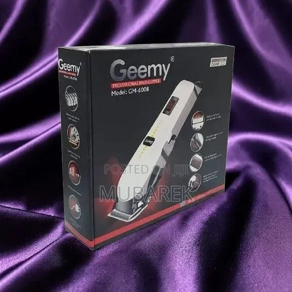 Maquina De Cortar Pelo Profesional Geemy GM-6008 Cordless