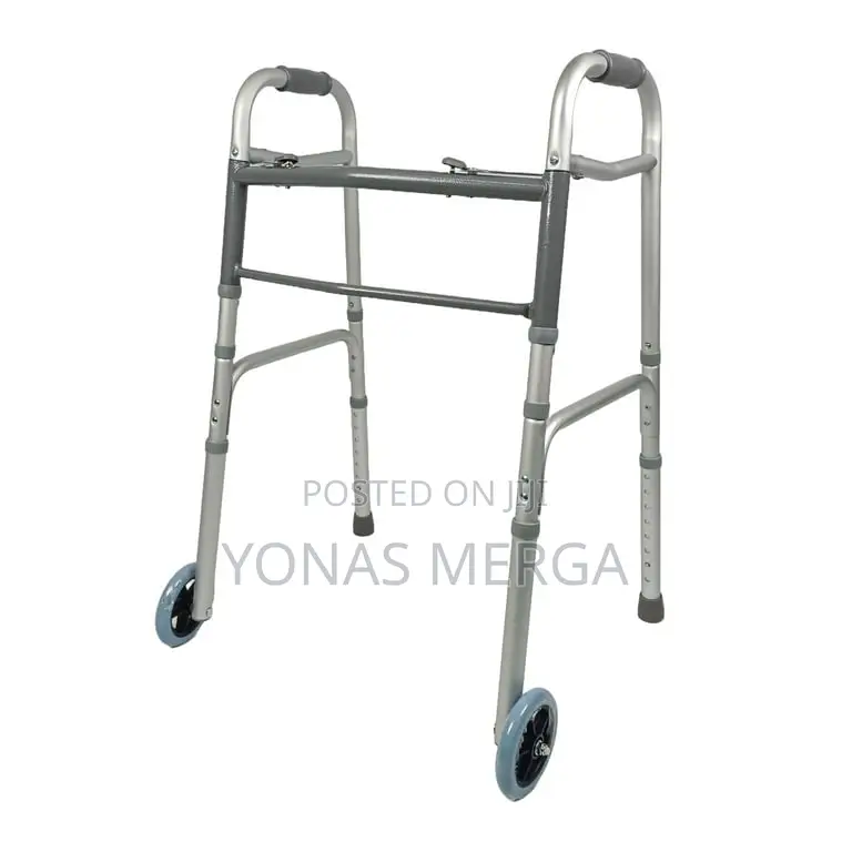Walking or Standing汞曾walking Aid Combines a Standard Walker