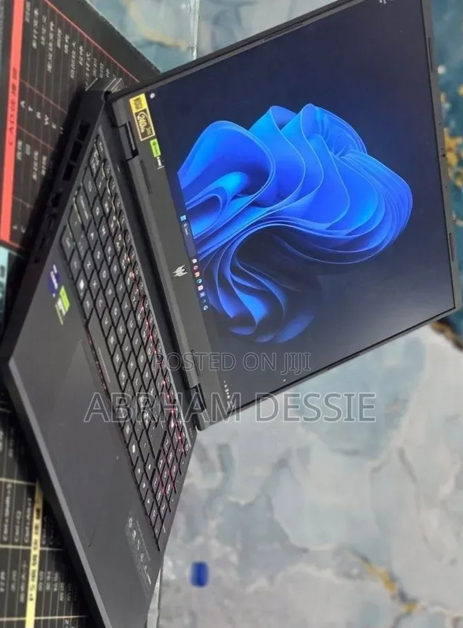 New Laptop Acer Predator Helios Neo 16 16GB Intel Core i9 SSD 1T