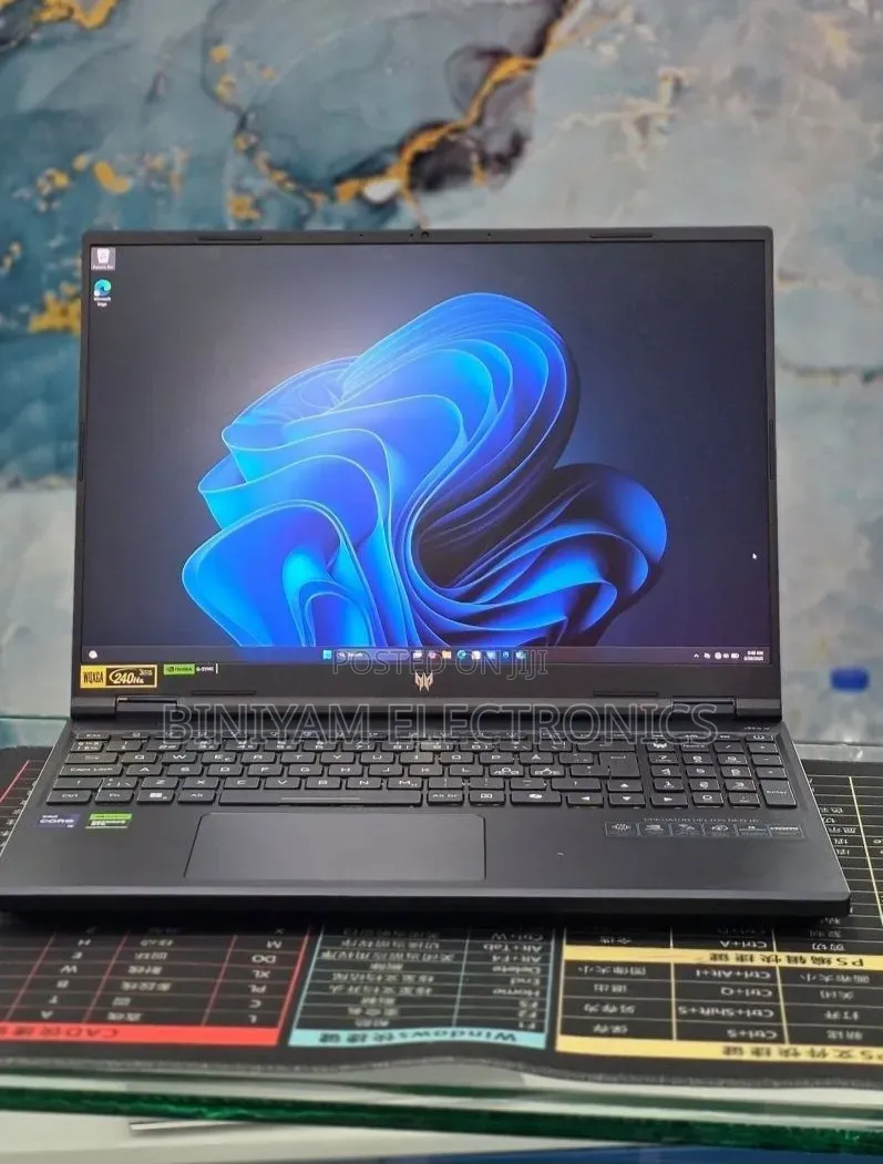 New Laptop Acer Predator Helios Neo 16 16GB Intel Core i9 SSD 1T