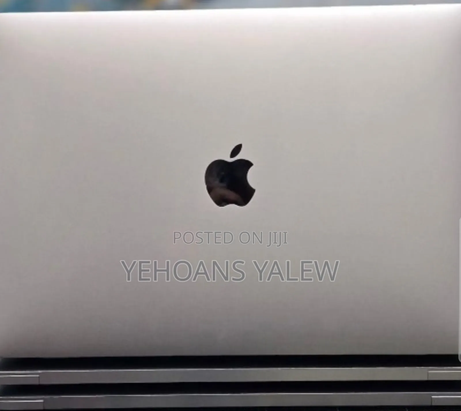 New Laptop Apple MacBook Pro 2020 M1 8GB Apple M1 SSD 512GB