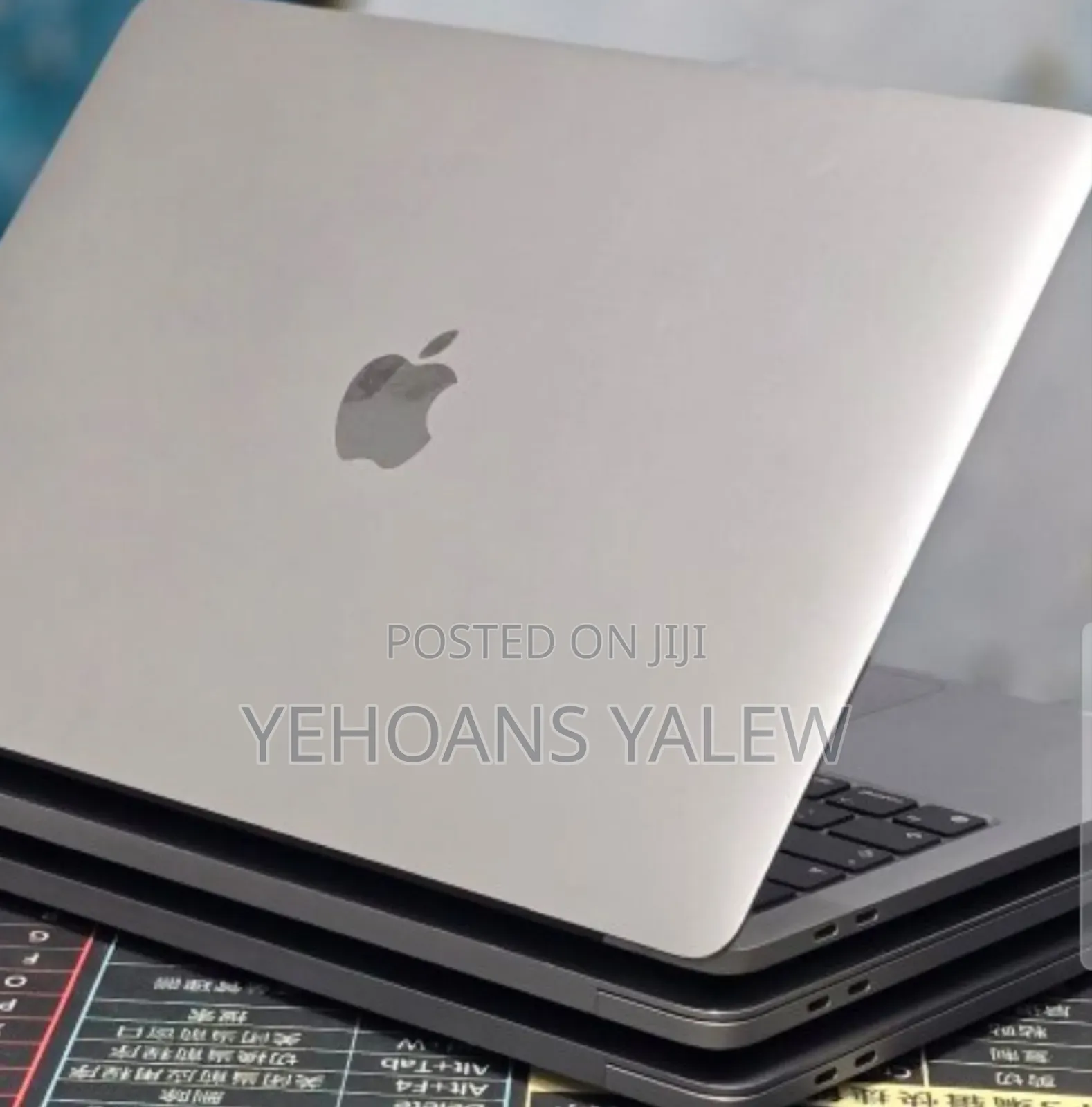 New Laptop Apple MacBook Pro 2020 M1 8GB Apple M1 SSD 512GB