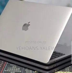 New Laptop Apple MacBook Pro 2020 M1 8GB Apple M1 SSD 512GB