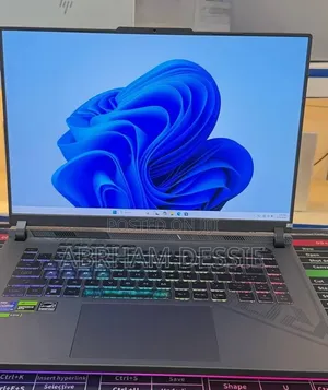 New Laptop Asus 16GB Intel Core i9 SSD 1T